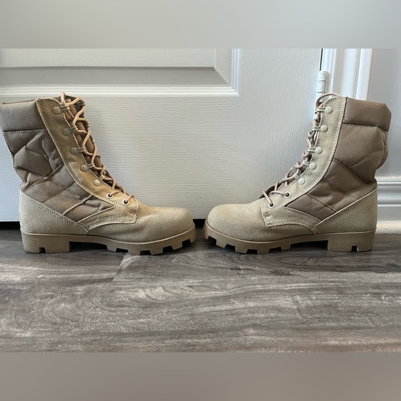 Rothco Desert Tan Speedlace Jungle Boot size 9 / 9R men’s - Picture 2 of 6